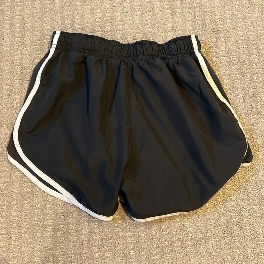 Women’s Nike Dri-Fit Shorts - Picture 2 of 3